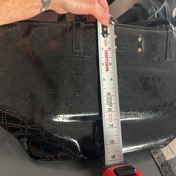 Kate Spade bag and matching wallet; back patent leather look - Picture 9 of 13